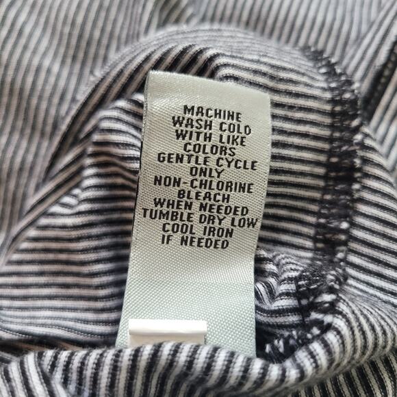 Catherines Size 3x WP Lace Floral Black White Striped Casual Tee Basics Feminine - Picture 10 of 10